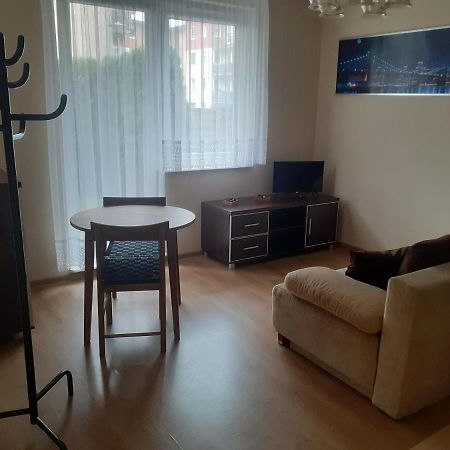 Sloneczny Apartament Z Malym Ogrodkiem Wejherowo Dış mekan fotoğraf